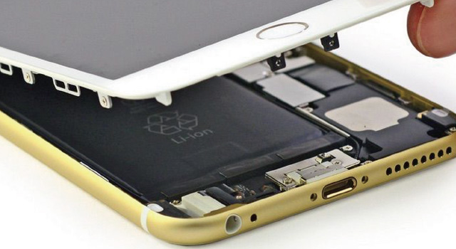 iPhoneの充電プラグ修理